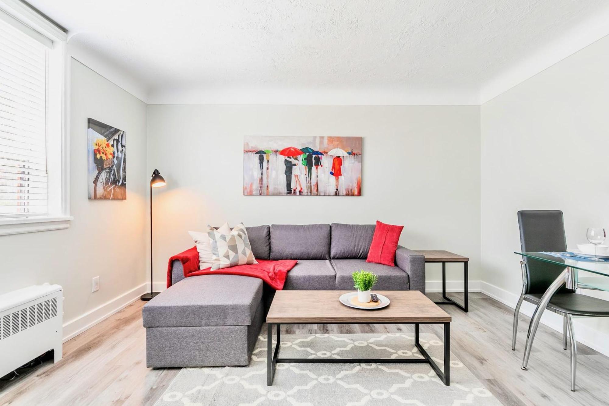 Cozy 1Br Apartment In Corktown Hamilton Esterno foto